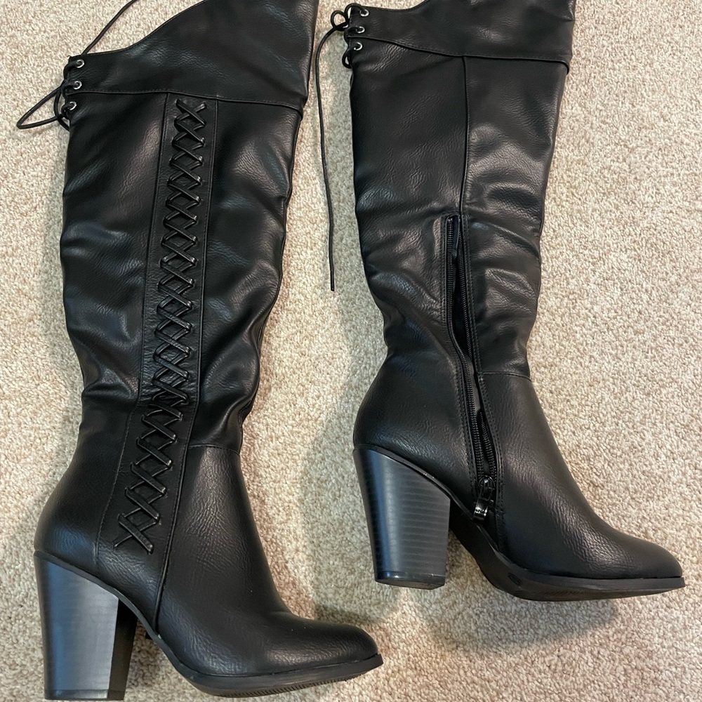 Black boots